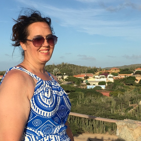 Meet your Posher, Alicia - Picture 7 of 8